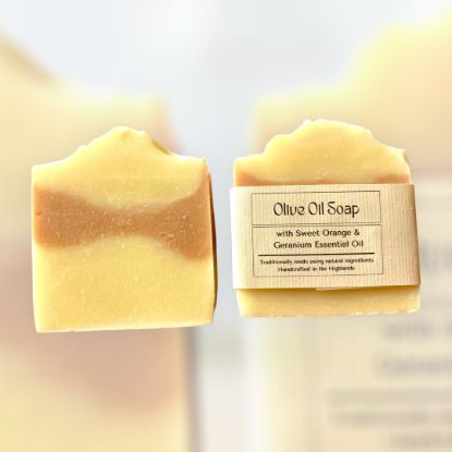 Picture of Orange and Geranium